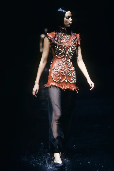 Look 20